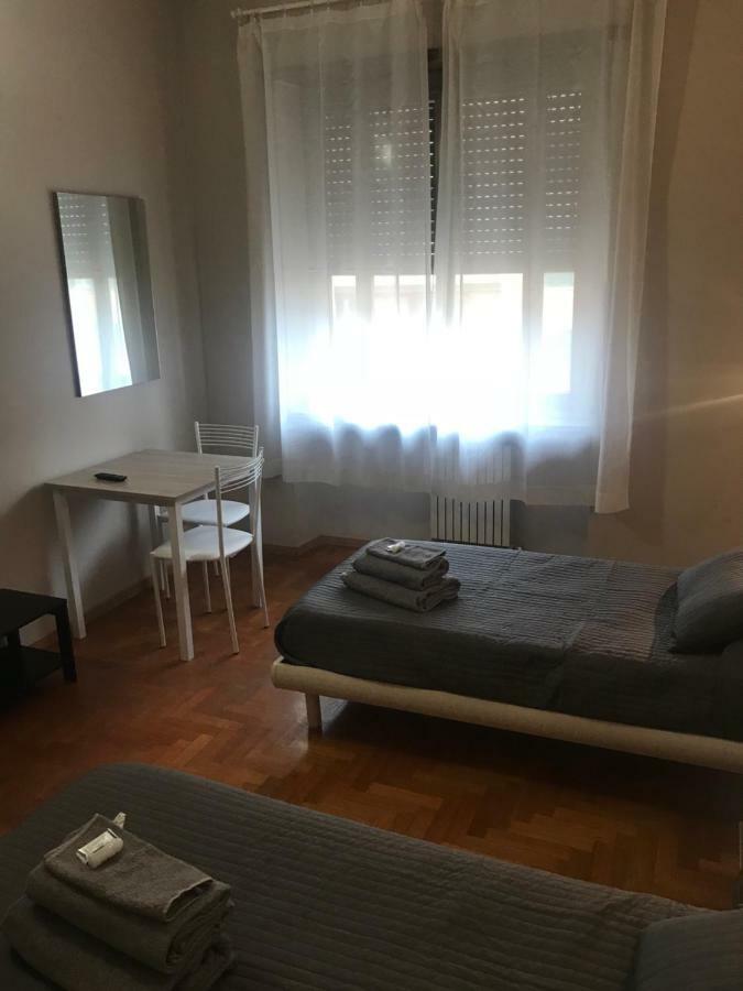 Room 14 Рим Екстериор снимка